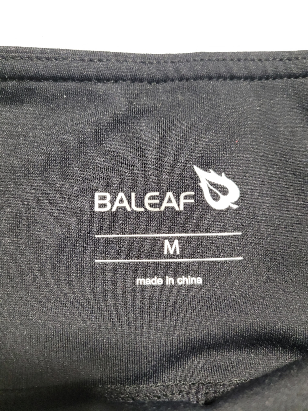 High-Waist Black Women’s Bike Shorts with Side Pockets - Picture 2 of 5